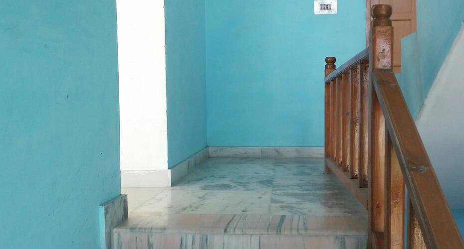 Hotel White Nest, Kalpa 3